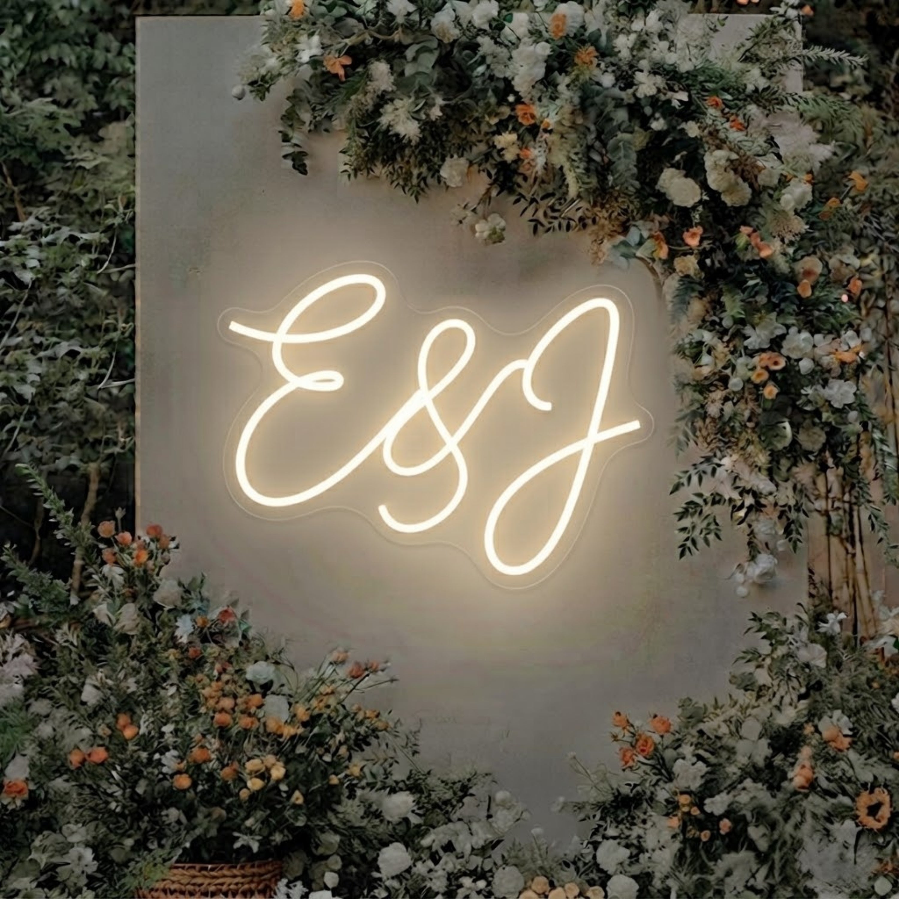 Personalized Wedding Neon Sign Custom Name LED Light, Elegant Script Neon Sign